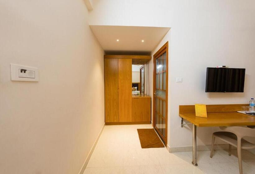 غرفة إقتصادية, Tag Hotels