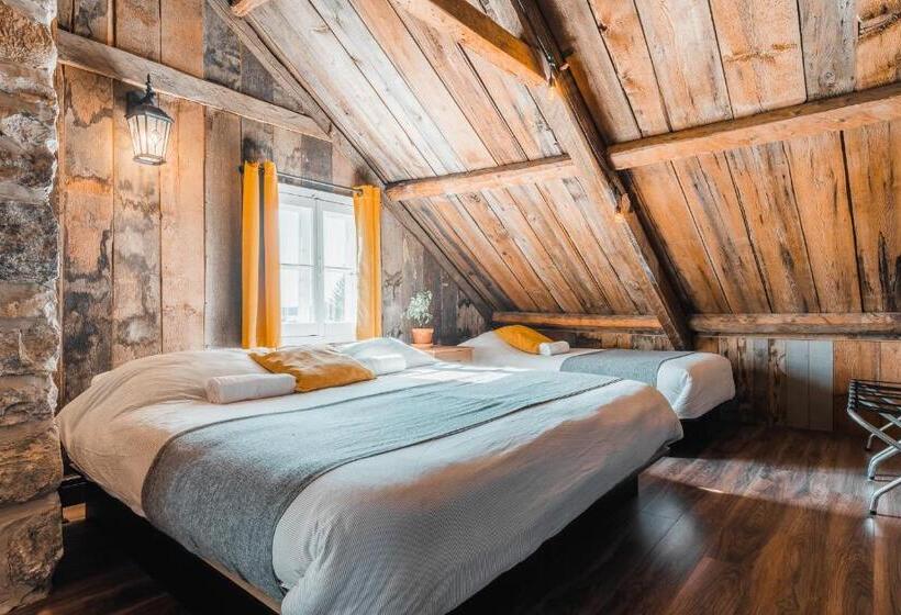 4ベッドルームハウス, Auberge De L'ouest