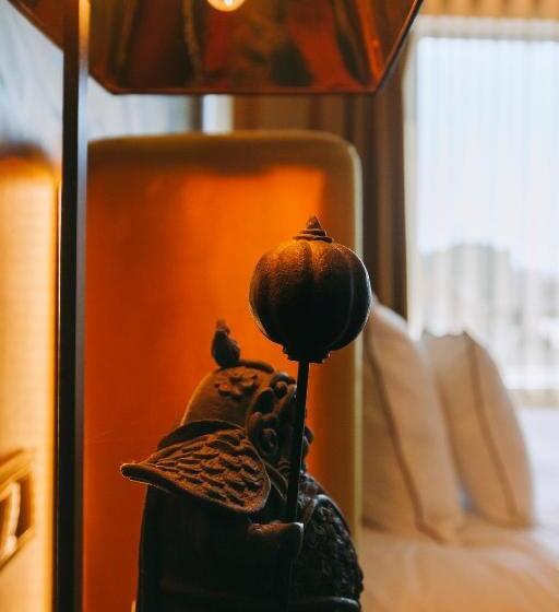 اتاق استاندارد با تخت بزرگ, The Felix 10