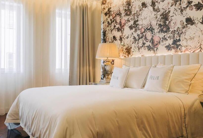 اتاق سوپریور, The Felix 10