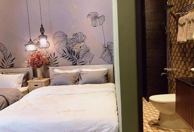 اتاق استاندارد چهارنفره با بالکن, 09 Homestay