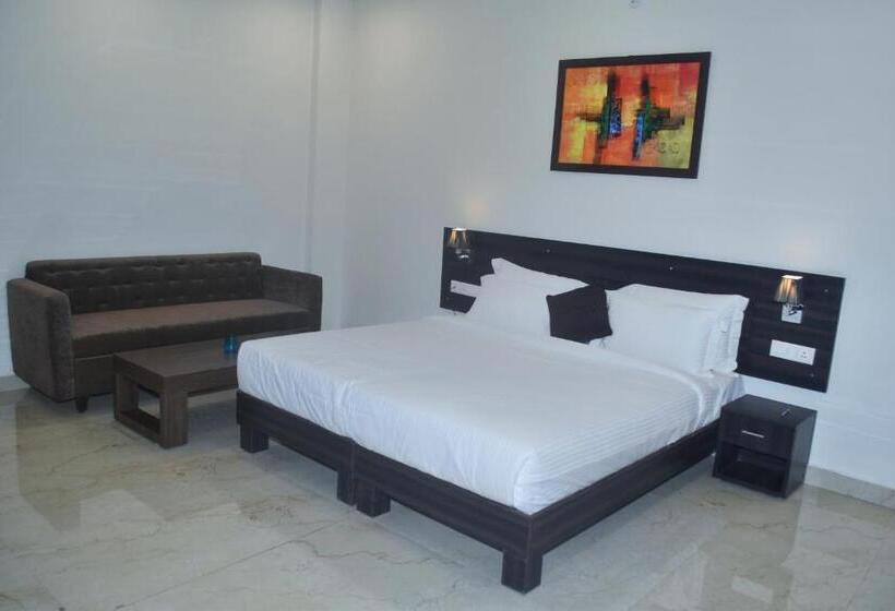 Quarto Deluxe, Centrum