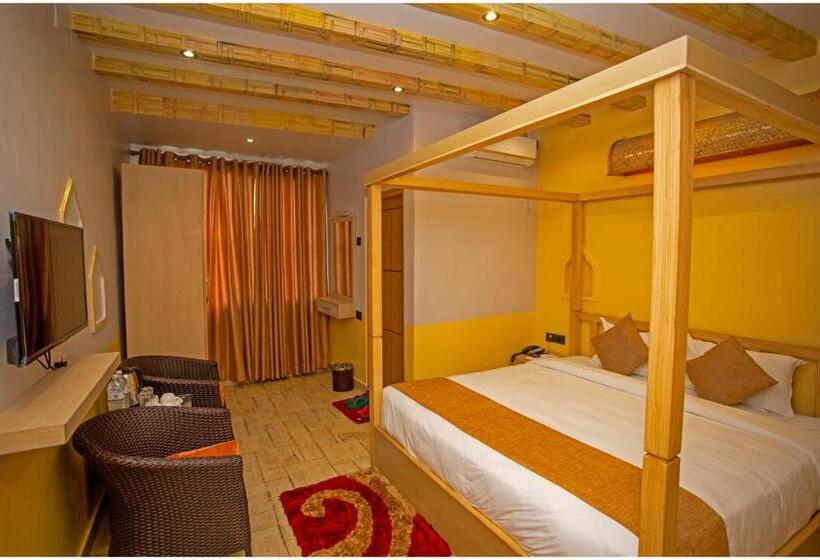 اتاق سوپریور با تخت بزرگ, Chautari Boutique
