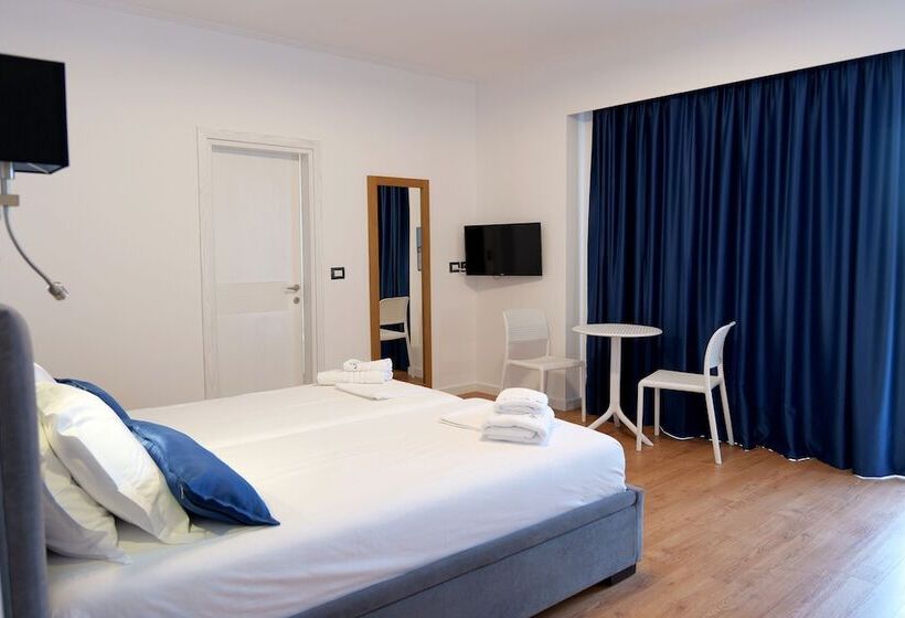 バルコニー付きスタンダードルーム, Hilltop Heaven