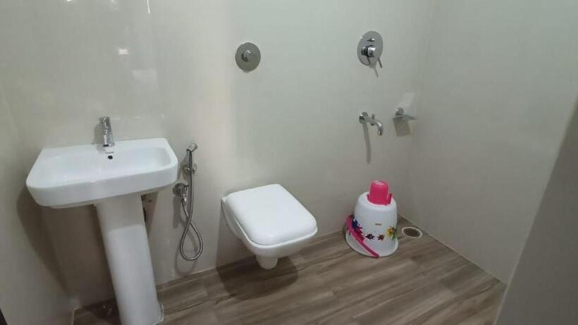 غرفة ديلوكس, Shivaji Inn Kaziranga