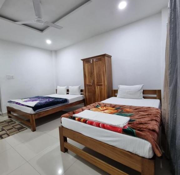 标准三人间, Shivaji Inn Kaziranga