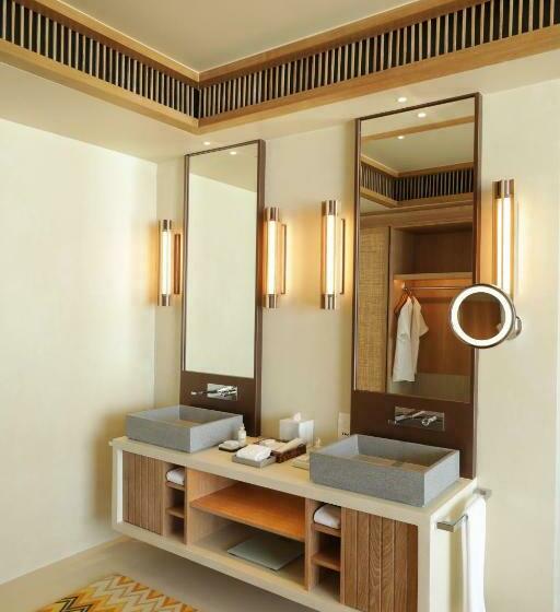 ویلای یک اتاق خوابه با استخر شنا, Kuda Villingili Maldives