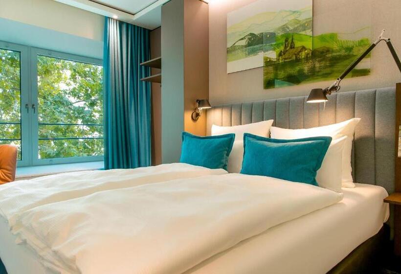 غرفة قياسية سرير كينج, Motel One Stuttgart Hauptbahnhof
