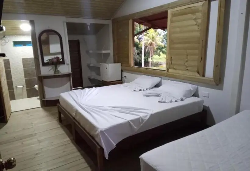 Comfort Kolmen Hengen Huone, Cabaña Villa Sofi
