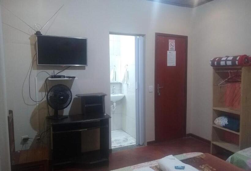 标准三人间, Pousada Do Ribeirão