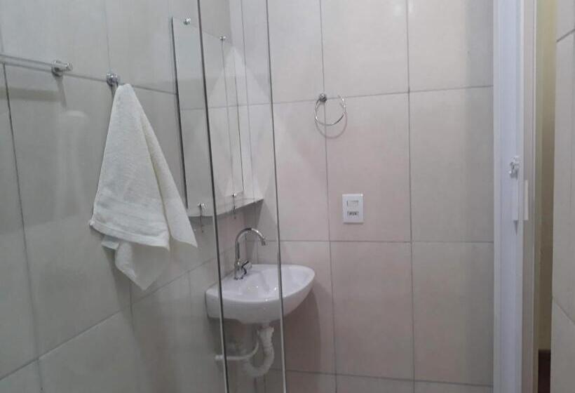 标准三人间, Pousada Do Ribeirão