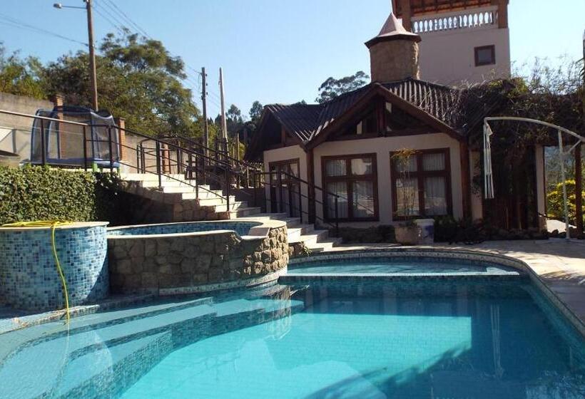 Четырехместный Номер Стандарт, Pousada Sitieto Voitov