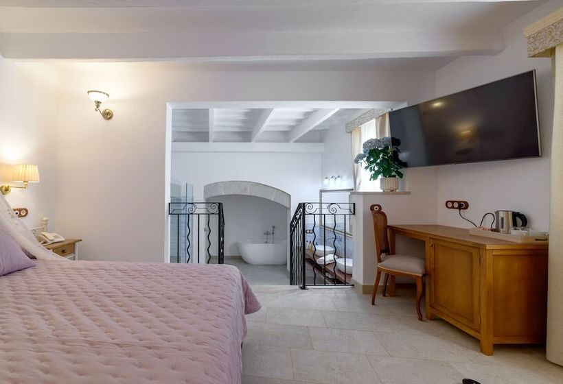 디럭스 룸, Seranova Luxury Hotel Adults Only