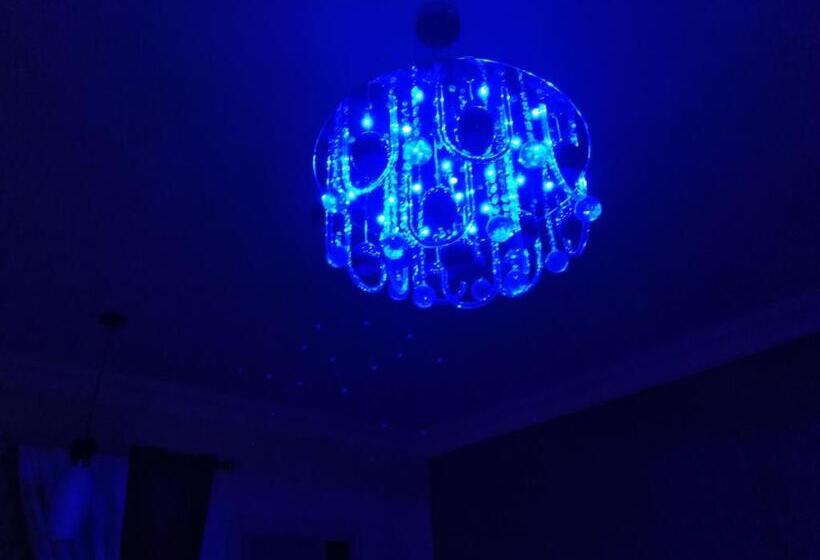 带1个卧室的公寓, بريق الماس