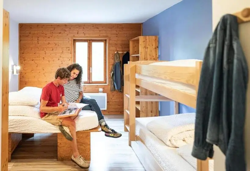 スタンダード４人部屋, Auberge De Jeunesse Hi La Clusaz