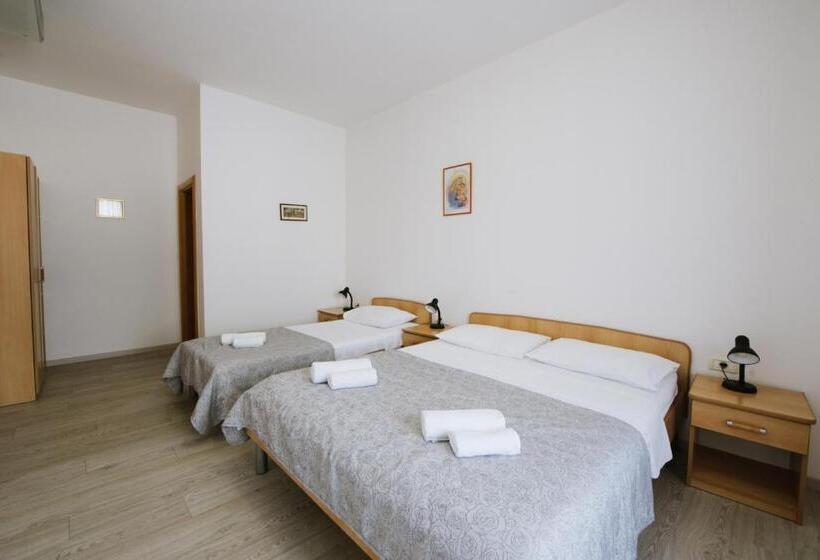 اتاق کلاسیک سه تخته, Dubrovnik Međugorje