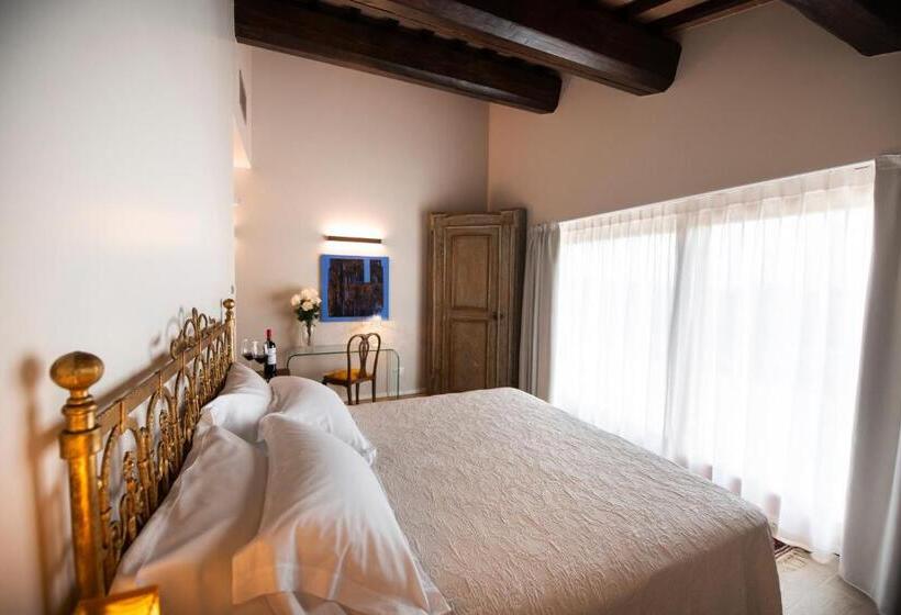 סוויטה עם טרסה, Magari Estates Boutique