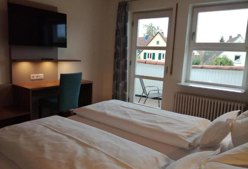 스탠다드 룸, Lindner's Apartment