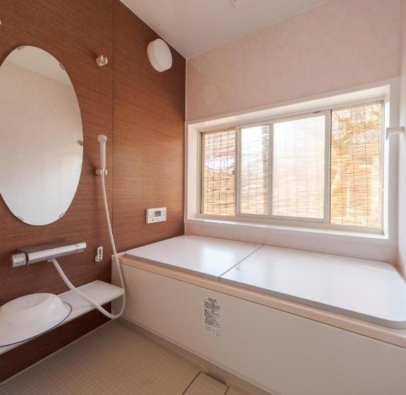 Quarto Familiar Banheiro Compartilhado, ゲストハウス メグルヤ 中山道柏原宿