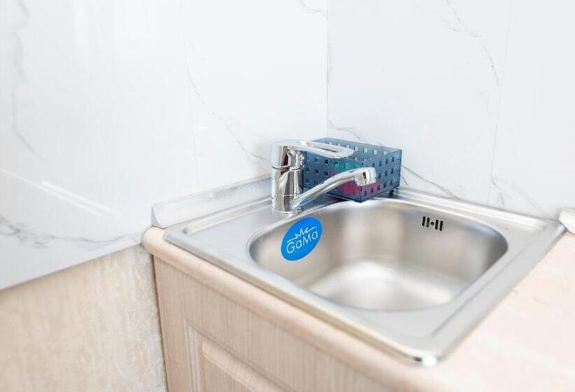 Economy Triple Room, Yourhouse микрорайон жетысу 2, дом 66