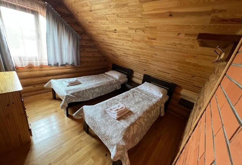 3 Sovrums Hus, боброва хата