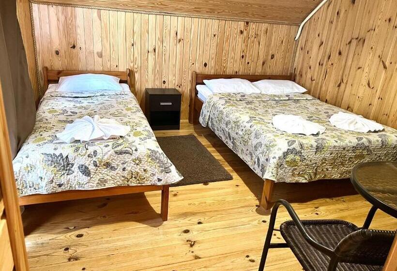 4 Sovrums Hus, боброва хата