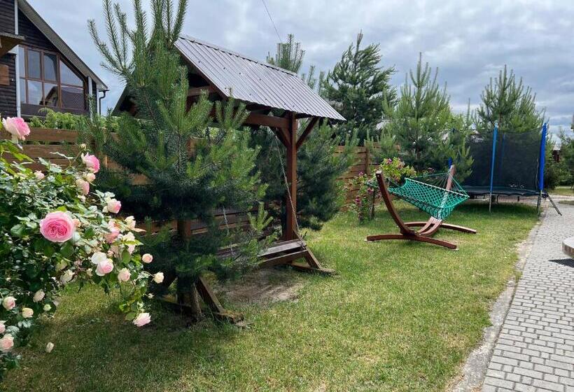 Standard Trippelrum, боброва хата