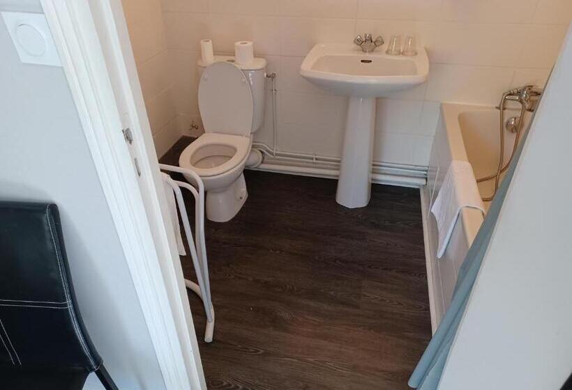 四人标准间, L Auberge De La Forêt