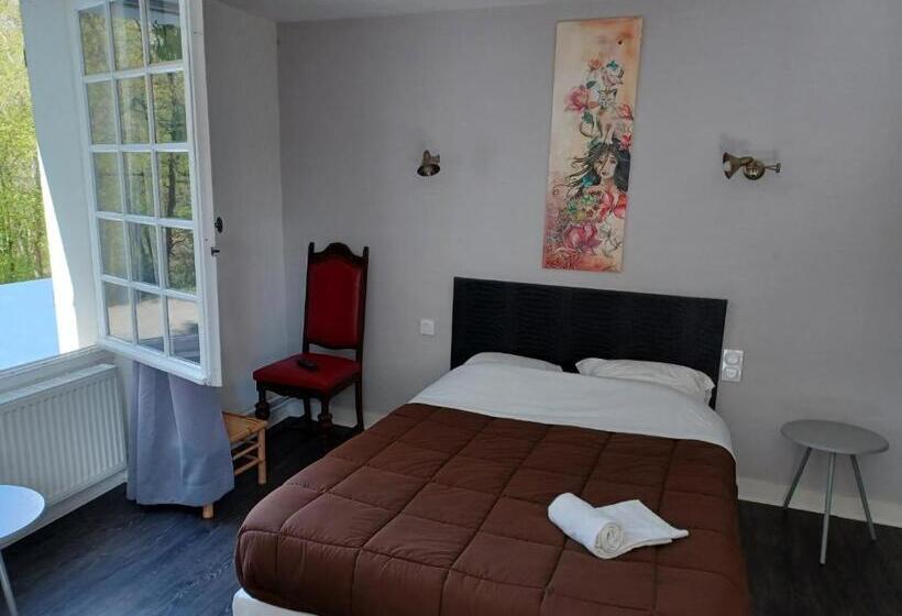 四人标准间, L Auberge De La Forêt