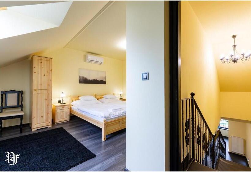 Номер Superior, Pásztó Fogadó