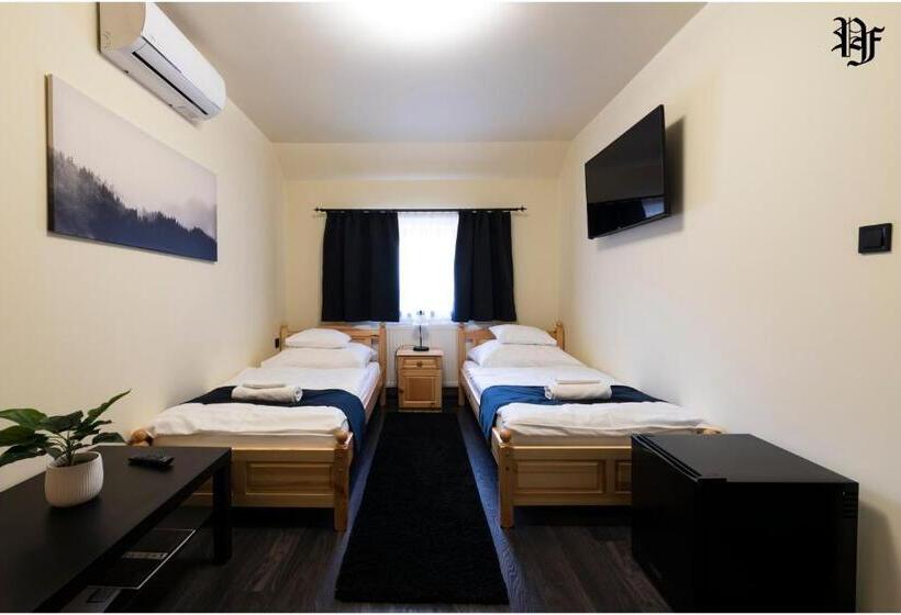 Номер Стандарт, Pásztó Fogadó