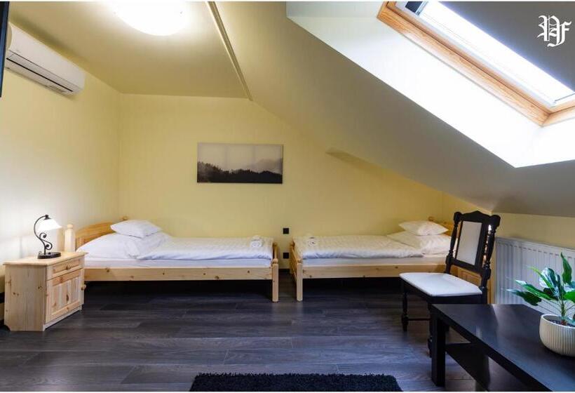 Номер Стандарт, Pásztó Fogadó