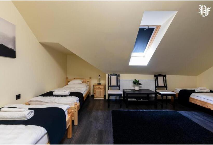 Номер Стандарт, Pásztó Fogadó