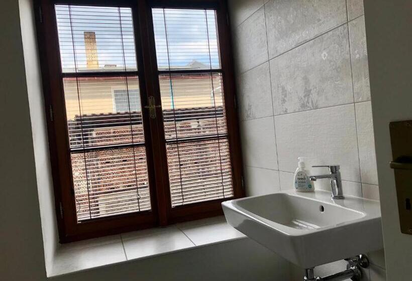 스위트, Penzion Sloup