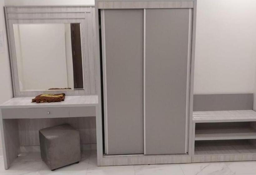 1 Schlafzimmer Apartment, بيست تريب فالنسيا