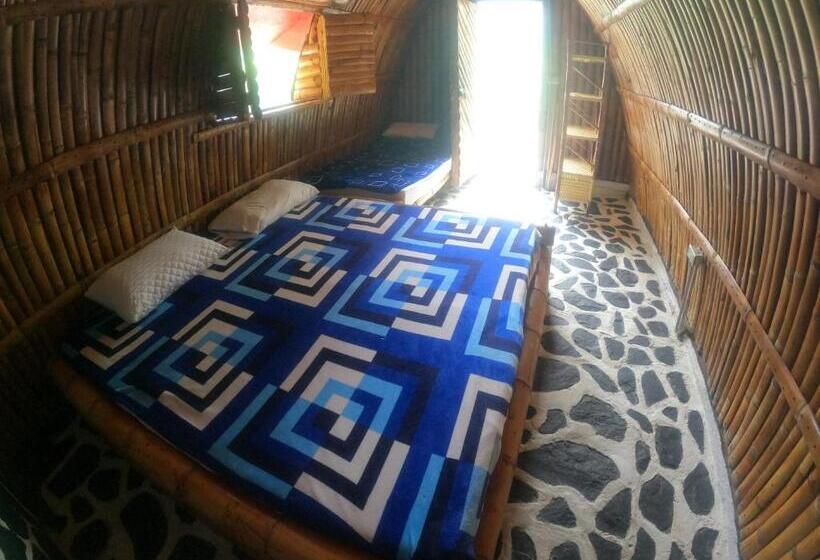 חדר סטנדרט לשלושה, Termales El Escondite