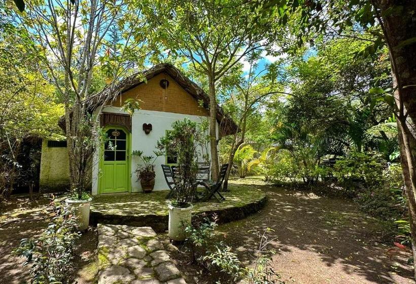 بنجلو ديلوكس, Campestre Mirador Calopala