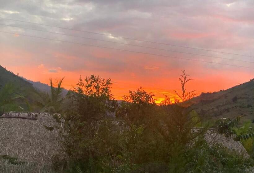 بنجلو ديلوكس, Campestre Mirador Calopala