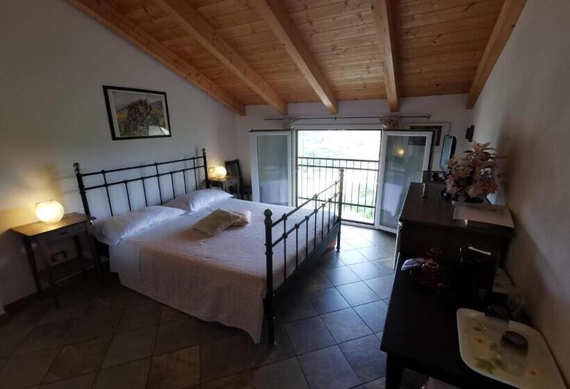 חדר סטנדרט, Le Fiabe