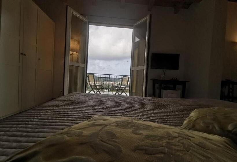 חדר סטנדרט, Le Fiabe