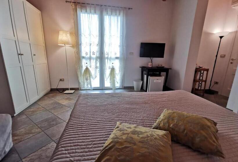 חדר סטנדרט, Le Fiabe