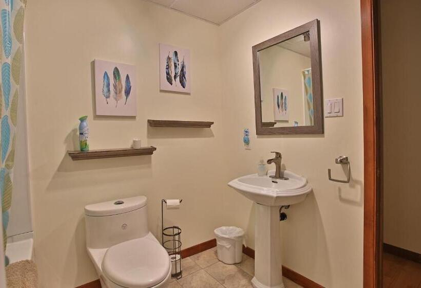 家庭间, Ranch St Hubert