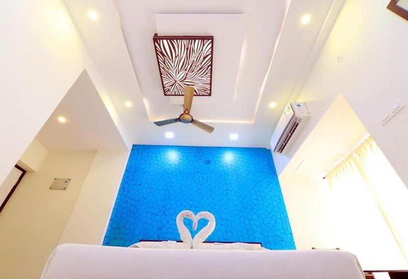 豪华房间, Ambai Grand