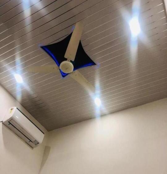 غرفة ديلوكس, Chandan