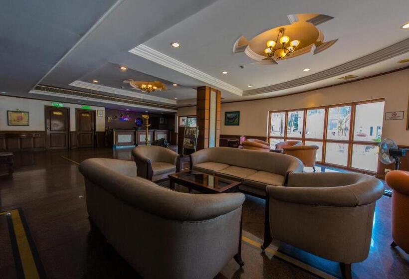 غرفة قياسية, Kallada Regency