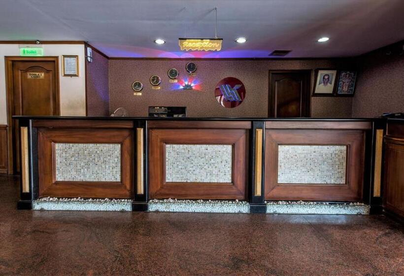 غرفة قياسية, Kallada Regency