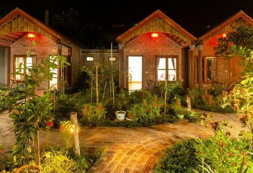 اتاق استاندارد چهار تخته, Ruby Homestay
