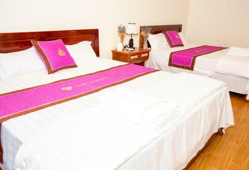 اتاق استاندارد چهار تخته, Ruby Homestay