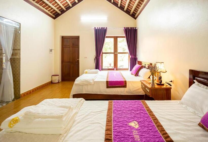 اتاق استاندارد چهار تخته, Ruby Homestay