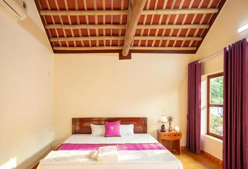 اتاق استاندارد با چشم‌انداز کوهستان, Ruby Homestay